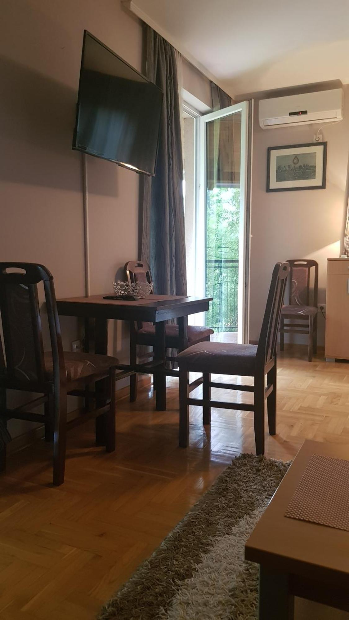 Apartmani V&F Vrnjačka Banja Cameră foto